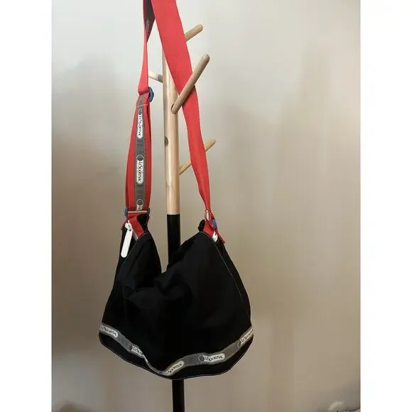 LeSportsac Large Messenger Bag/Gym Bag From Japan Preowned Black & Red Unisex